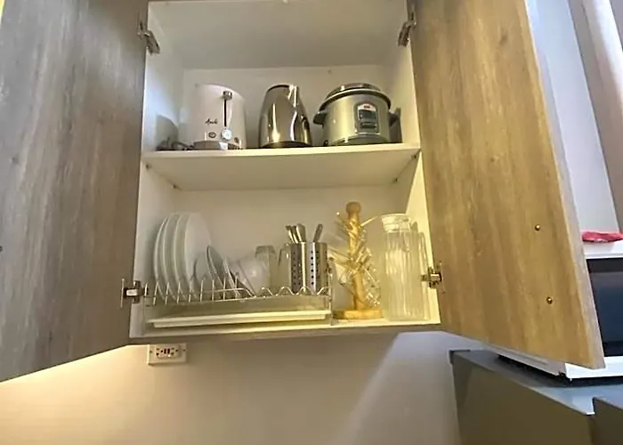 Coast Residences Near Moa, Starcity And Picc * Manila