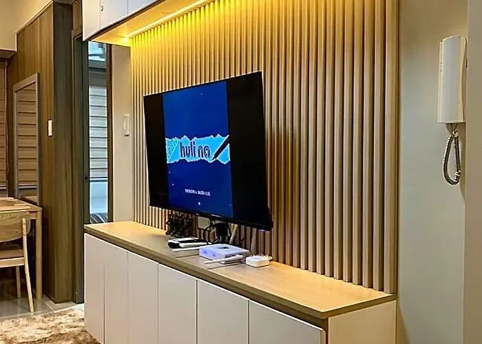 Coast Residences Near Moa, Starcity And Picc Hotel *